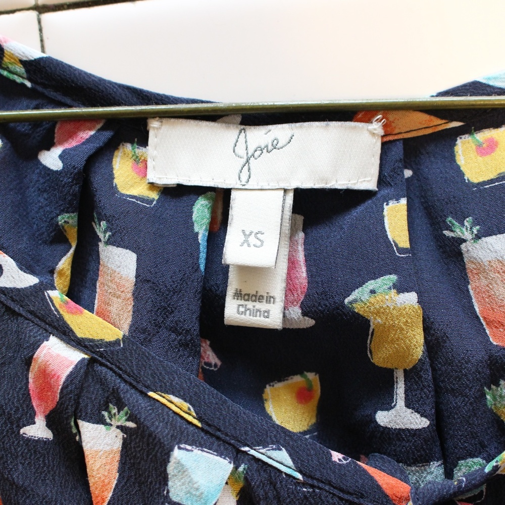 Joie Cocktail Pattern Button Down Blouse Size Xs - image 4